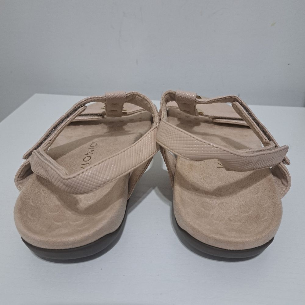 Vionic Women's Farra Lizzard Stylish Sandals With Gold Accents Light Pink Sz 10 - Picture 12 of 13